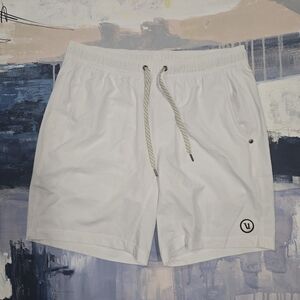 VUORI Kore Shorts Lined Men's Size Medium Athletic 7.5" V302 White